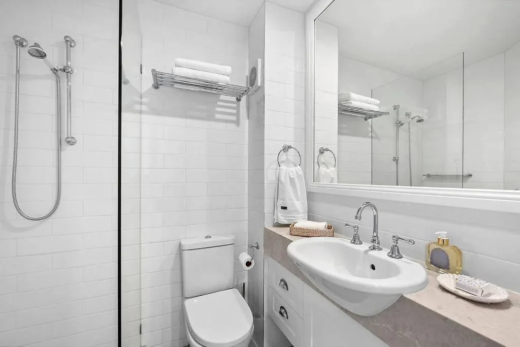 Apartman Luxurious Beachfront Penthouse Coolum Beach Ausztrália