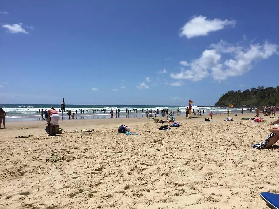 Luxurious Beachfront Penthouse Coolum Beach Apartman