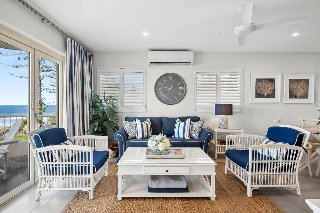 Luxurious Beachfront Penthouse Coolum Beach Apartman